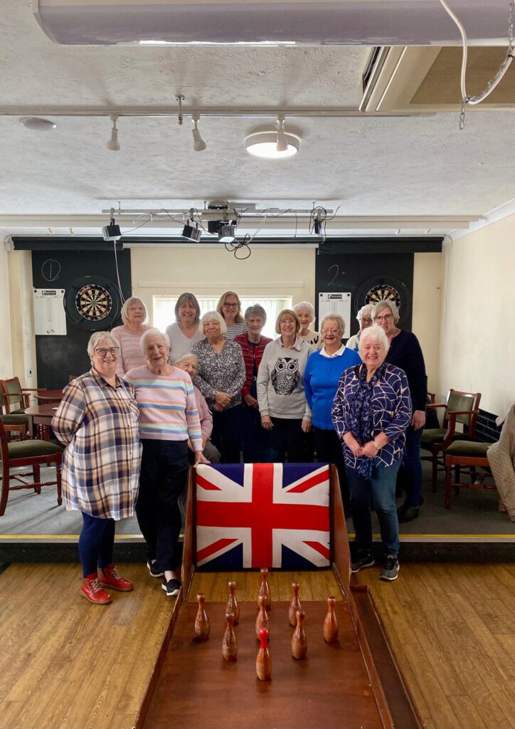 Laides Pound Hill WI